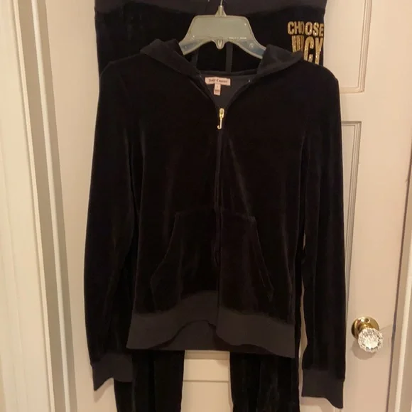 Y2K Juicy Couture Black VELOUR Tracksuit Set CHOOSE JUICY GOLD BLING OUTFIT - Picture 9 of 17